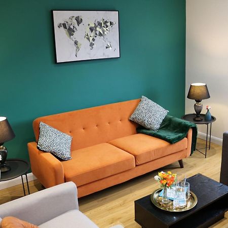 Rooms In Stylish House Milton Keynes Exterior foto